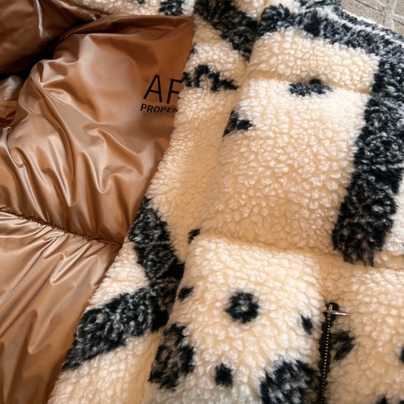 Moncler x Palm Angels Shearling Puffer - Picture 9 of 9